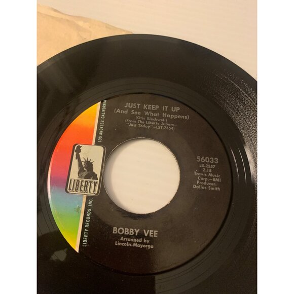 Bobby Vee "Just Keep It Up" 45 RPM Vinyl Record Liberty 56033 - Picture 4 of 5